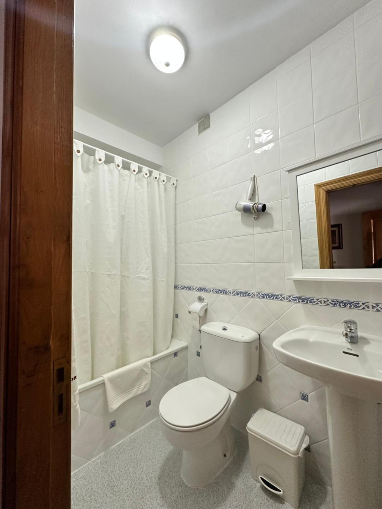 Casa Rural El Torrejon Arenas De Cabrales Ngoại thất bức ảnh