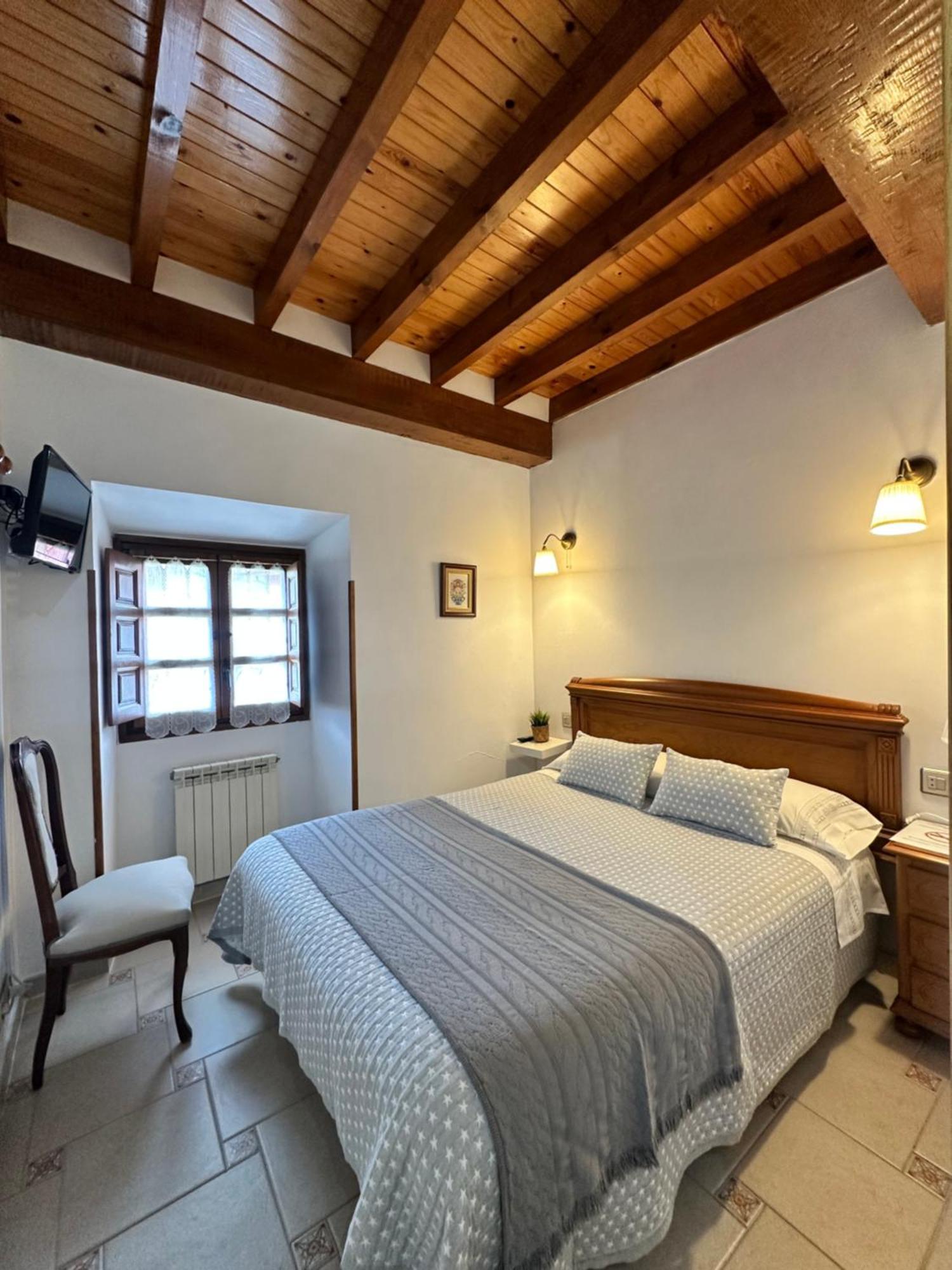 Casa Rural El Torrejon Arenas De Cabrales Ngoại thất bức ảnh