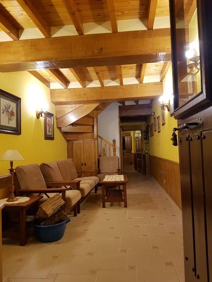 Casa Rural El Torrejon Arenas De Cabrales Ngoại thất bức ảnh